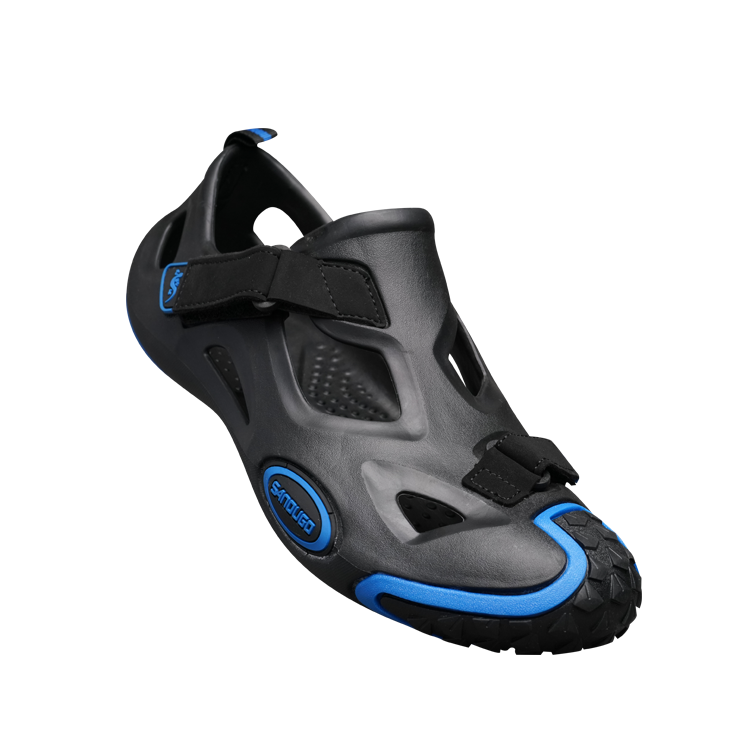 sandugo trekking shoes
